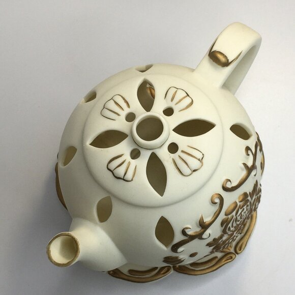 Partylite P7301 Tea Time Teapot Tealight Candle Holder Cream Gold Bisque Ceramic - Picture 2 of 9